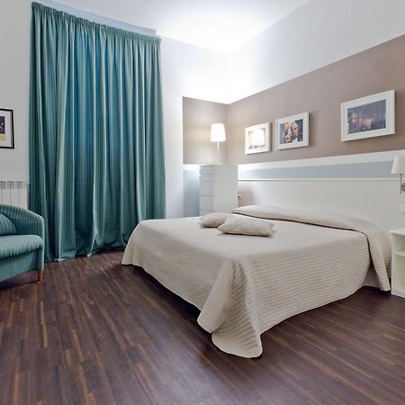 Cinema House Bed & Breakfast Рим Стая снимка