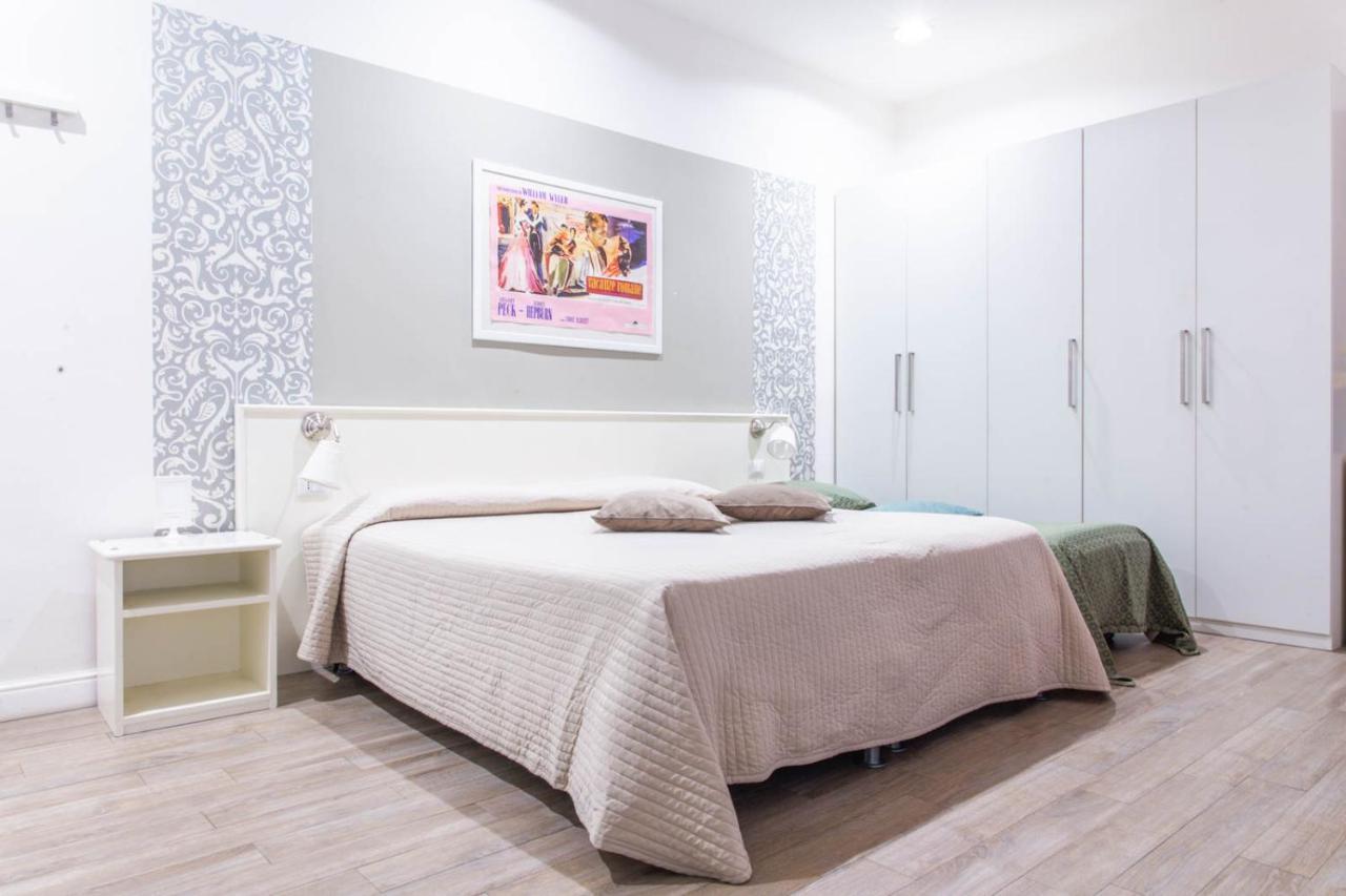 Cinema House Bed & Breakfast Рим Екстериор снимка