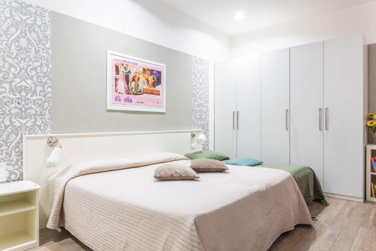 Cinema House Bed & Breakfast Рим Екстериор снимка