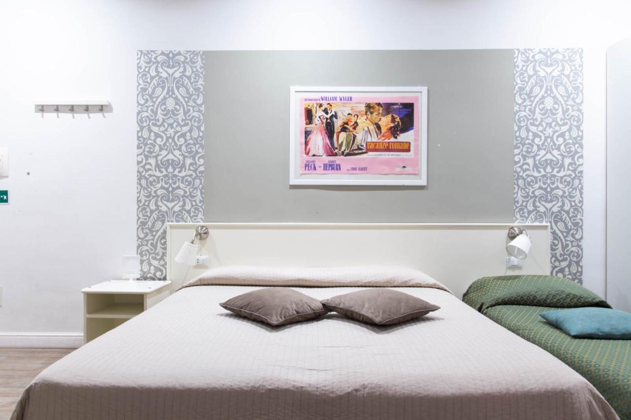 Cinema House Bed & Breakfast Рим Екстериор снимка
