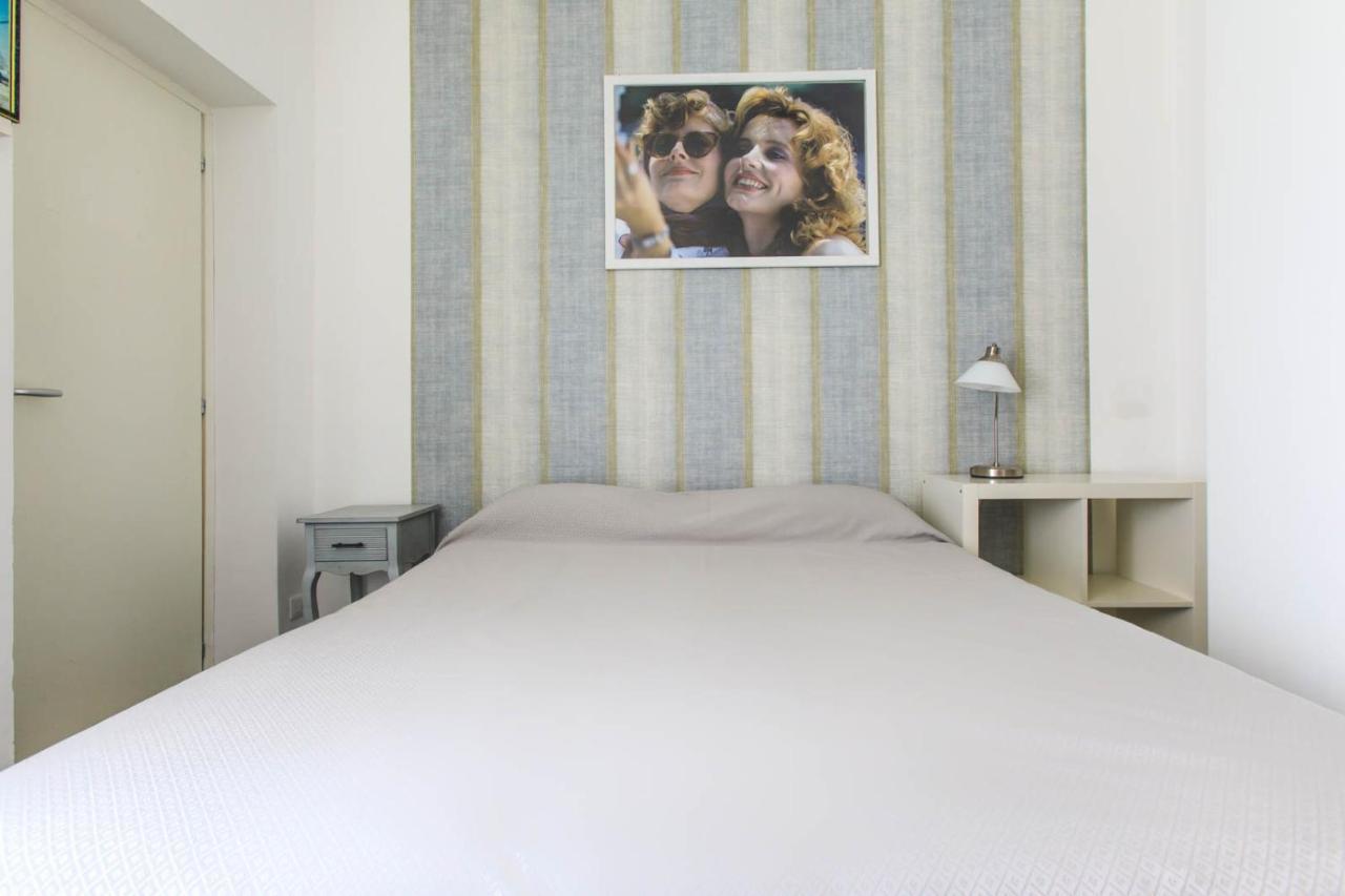 Cinema House Bed & Breakfast Рим Екстериор снимка