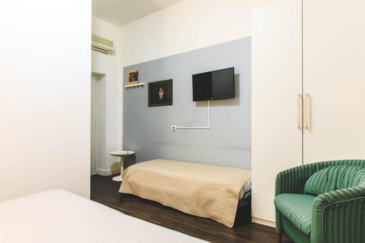 Cinema House Bed & Breakfast Рим Екстериор снимка